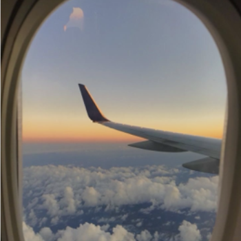 Plane flying reminds me of travelling which I love.