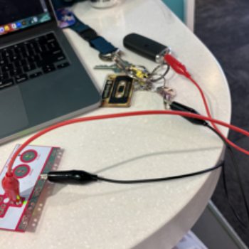 After i left class, I connected the grounding wire to my house key and the red wire to my other key connected by a few chains.